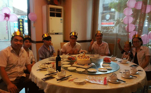 KOK网页版官方网站激光九月生日会