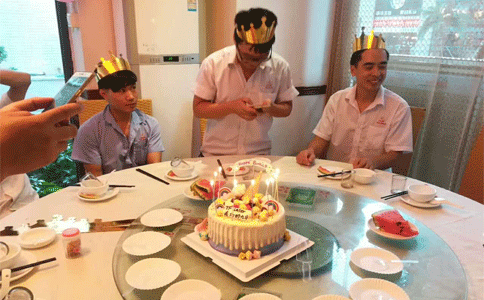 KOK网页版官方网站激光九月生日会